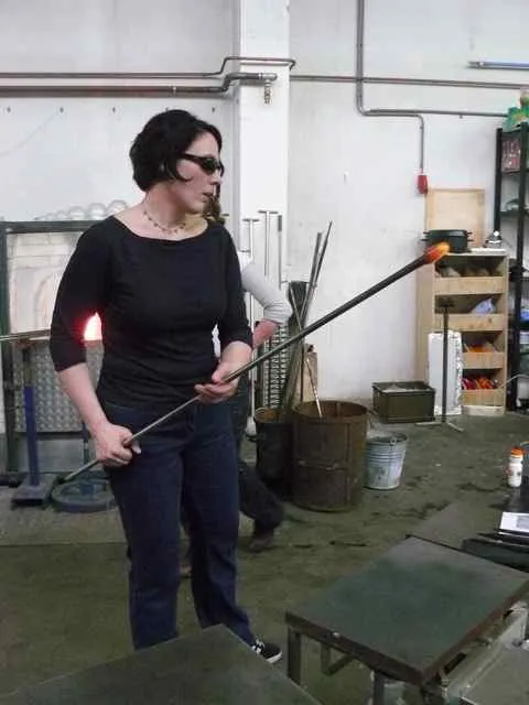 Still Standing at the Furnace: How Veteran Glassblowers Beat Burnout and Build Careers That Last